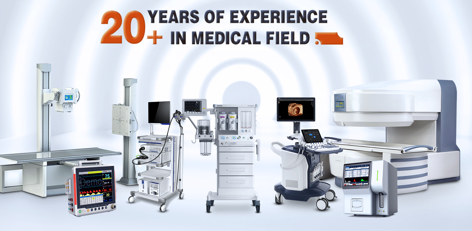 What is the difference between a C-arm in a DSA and a dynamic flat panel commonly used in interventional medicine?